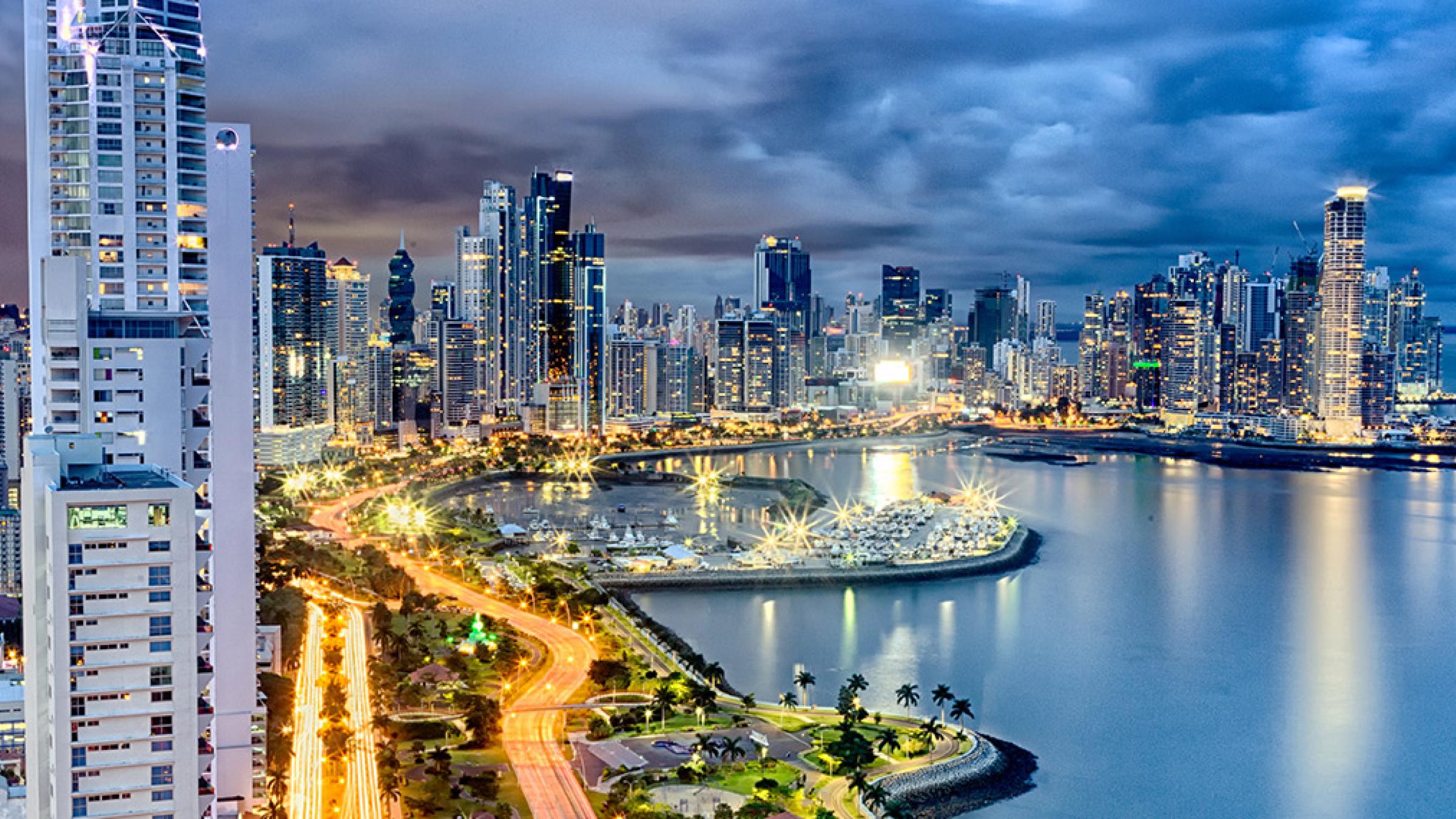 Dusk photo of Panama City, Panama